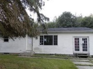 7070 S 195 E, Wolcottville, IN 46795