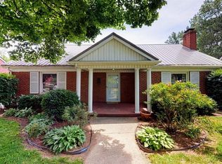 324 Taylor Dr, Lexington, KY 40511