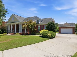 3835 Heartpine Dr, Fayetteville, NC 28306