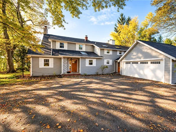 3159 E Lake Rd, Skaneateles, NY 13152