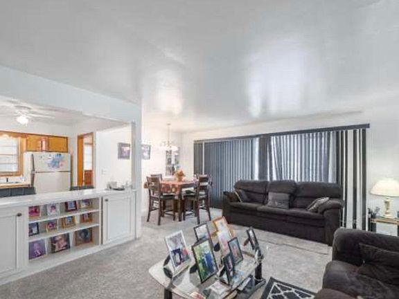 3rd image of 1604 Rossman Ave SE