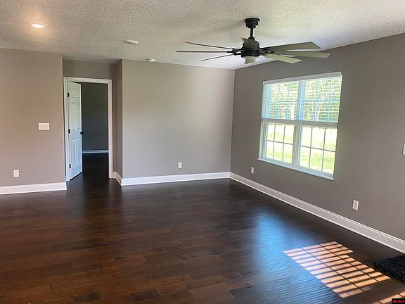 3rd image of 1101 Ozark Ave