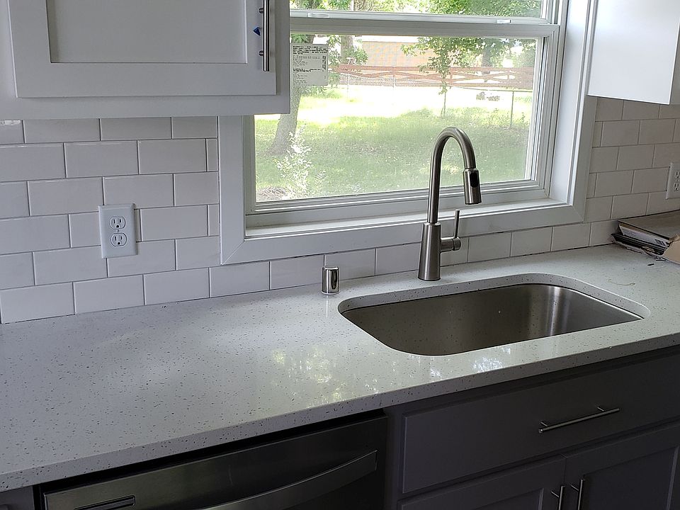 2nd image of 2040 107th Ave NW