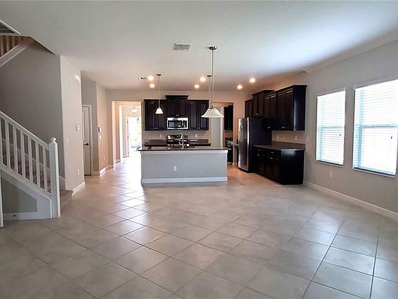 5th image of 2392 Bartolo Dr