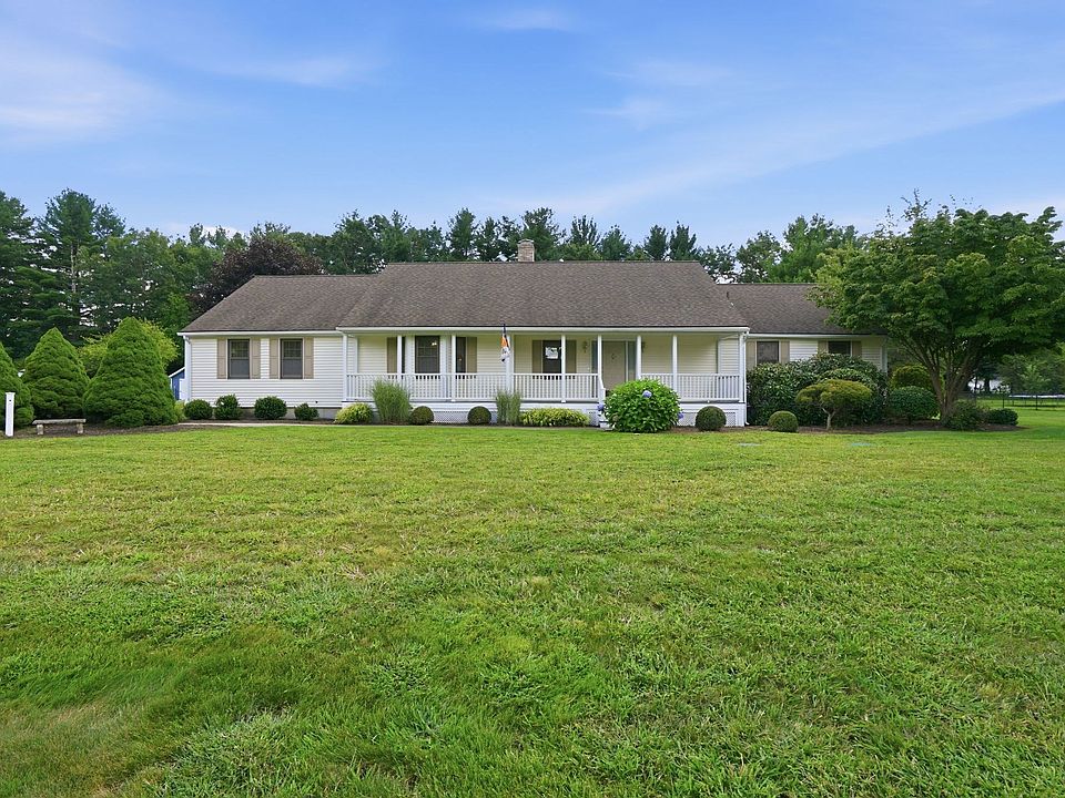 1st image of 31 Deborah Ln
