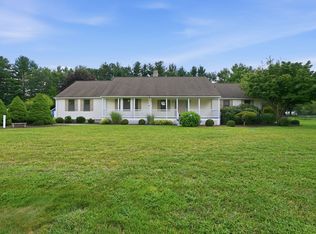31 Deborah Ln, Westfield, MA 01085