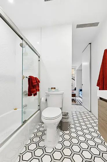22 E 81st St #GD — Photo 9