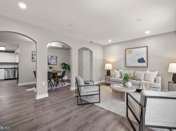 2302 Sun Valley Cir #1, Silver Spring, MD 20906