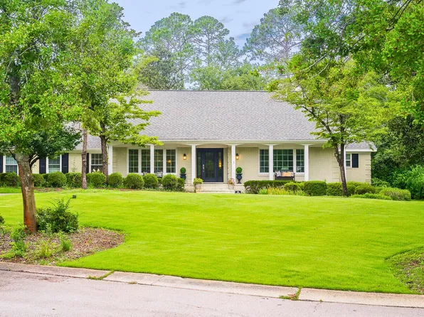 2014 Hawthorne Road, Wilmington, NC 28403