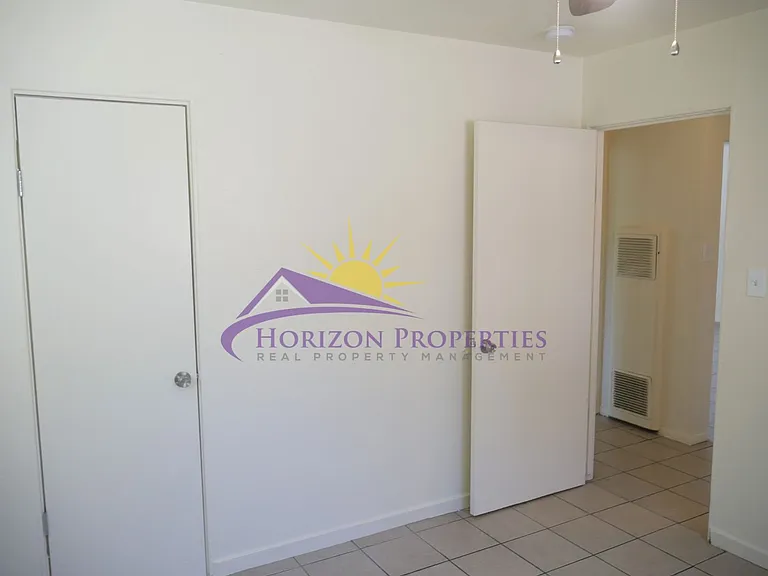 1520-1526 Frienza Ave — Photo 10