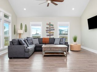 951 Gulf Shores Dr #Id1223252p, Pt Bolivar, TX 77650