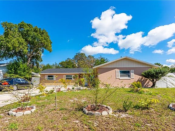 4th image of 821 Park Manor Dr