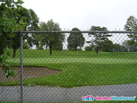 5th image of 2141 Sherwood Ave