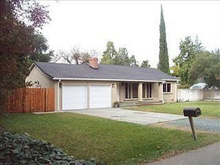 3rd image of 7623 N Meadow Ave