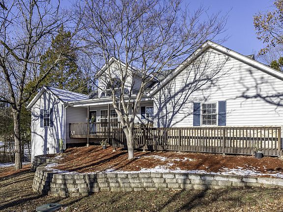 2nd image of 4 Edgemont Drive