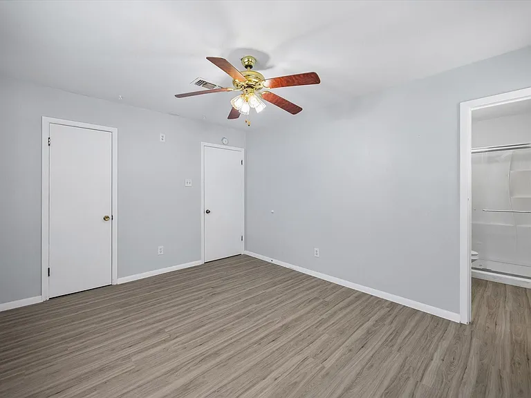 9315 Glen Shadow Dr — Photo 10