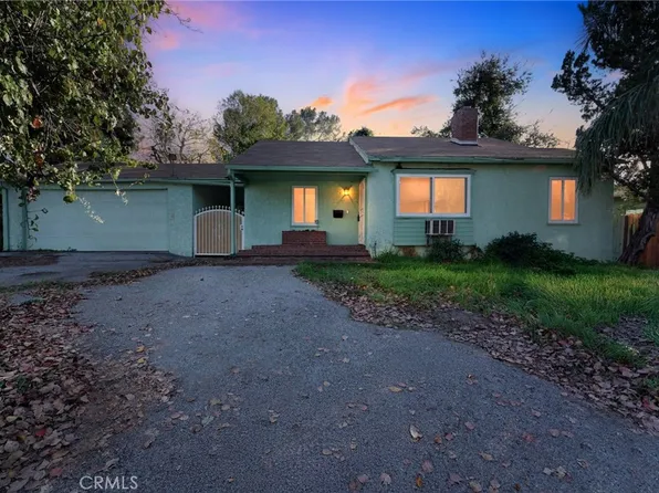 8226 Fenwick St, Sunland, CA 91040