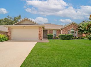 313 Maggie Cir, Flint, TX 75762