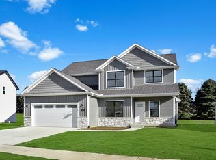 Wellington 2117 Plan, Hunters Ridge, Mahomet, IL 61853