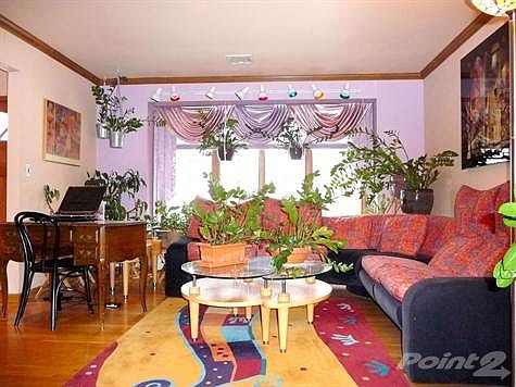 Gracious Living Room