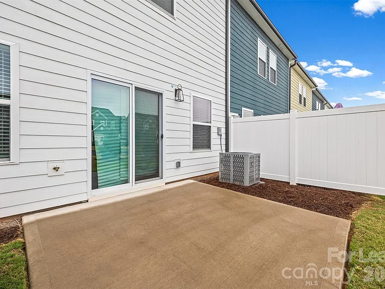 328 Drawbar Dr — Photo 27