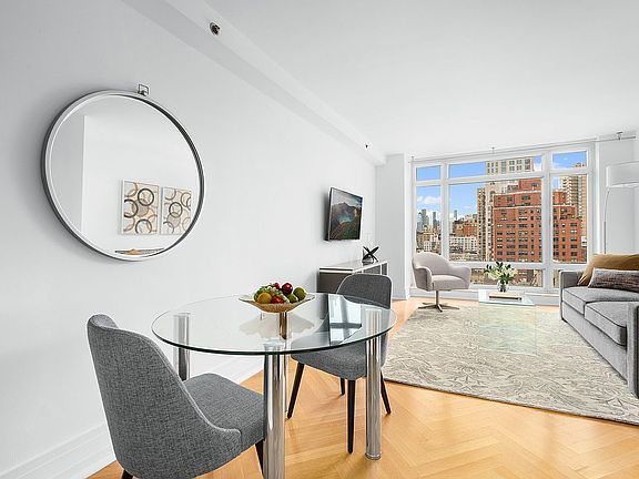 2nd image of 205 E 85th St APT 14B