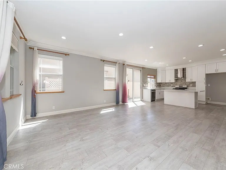 1318 Lukens Ct — Photo 3