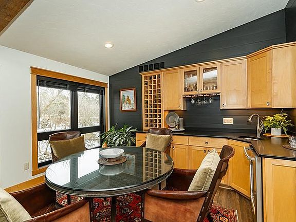 5th image of 503 24th St SW