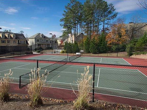 Neighborhood tennis courts