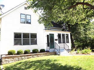 1039 Walnut St, Batavia, IL 60510