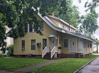 812 W Main St APT 1, Urbana, IL 61801