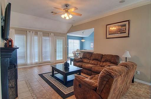 2nd image of 3806 Lorikeet Ct