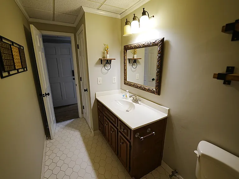 5785 Northside Dr — Photo 35