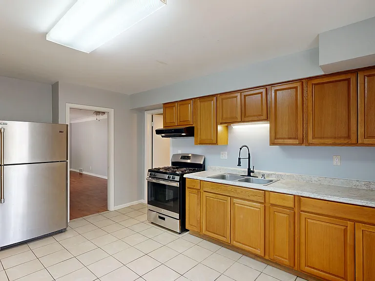 4637 Clover Ln — Photo 13