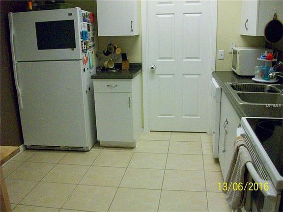 3rd image of 249 N Hawthorne Ave