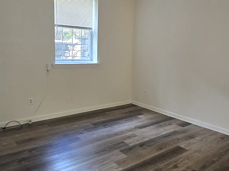 280 Grand Ave #1A — Photo 14