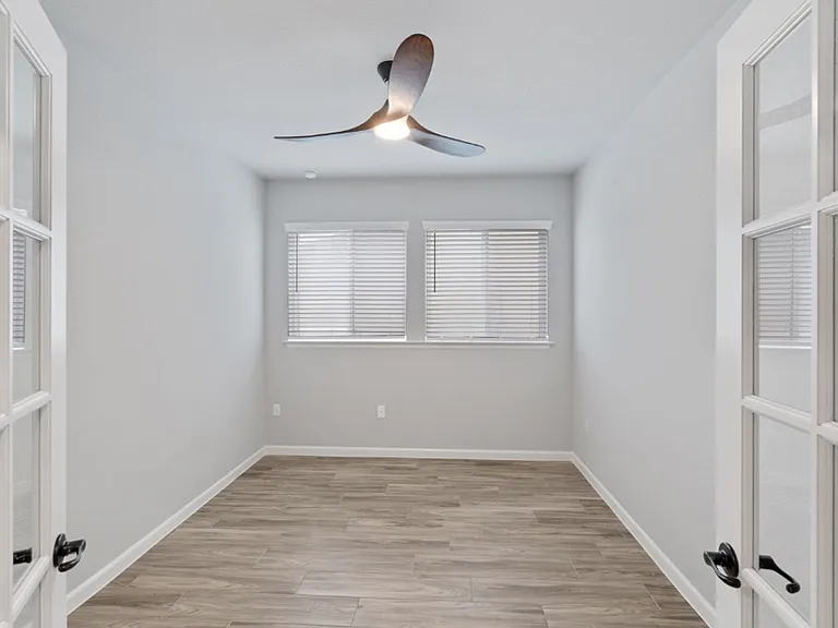 8316 Looksee Ln — Photo 9