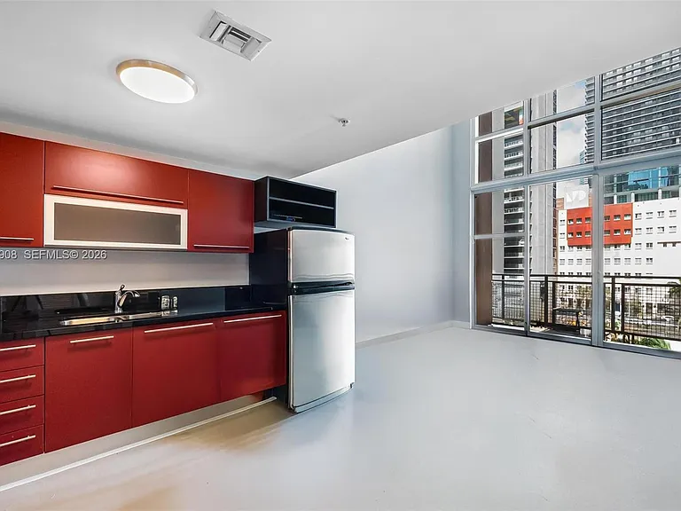 244 Biscayne Blvd #445 — Photo 11