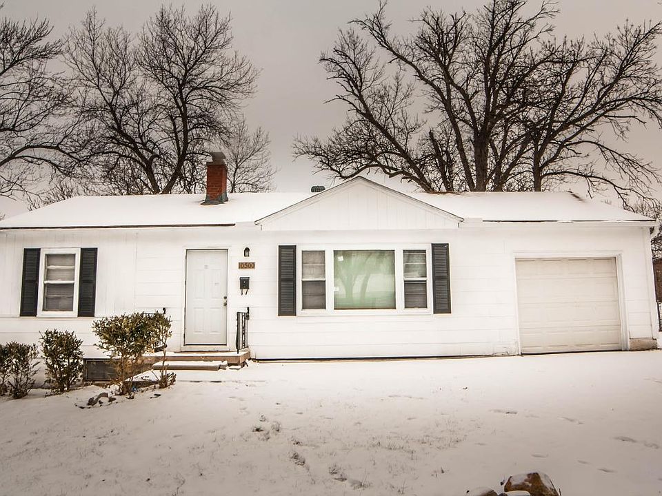 1st image of 10500 E 40th St