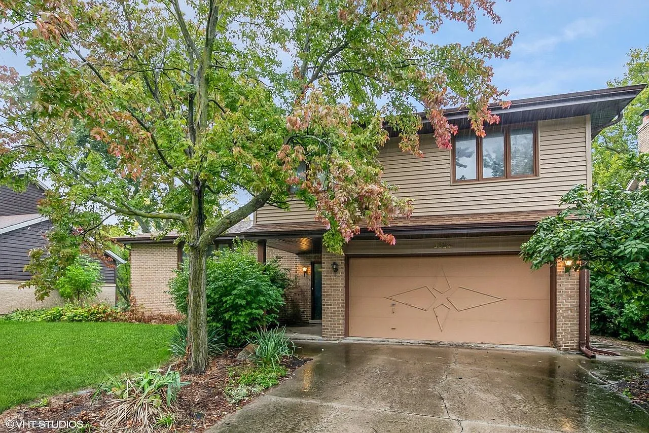 Wooded Path Dr, Palos Hills — Photo 2