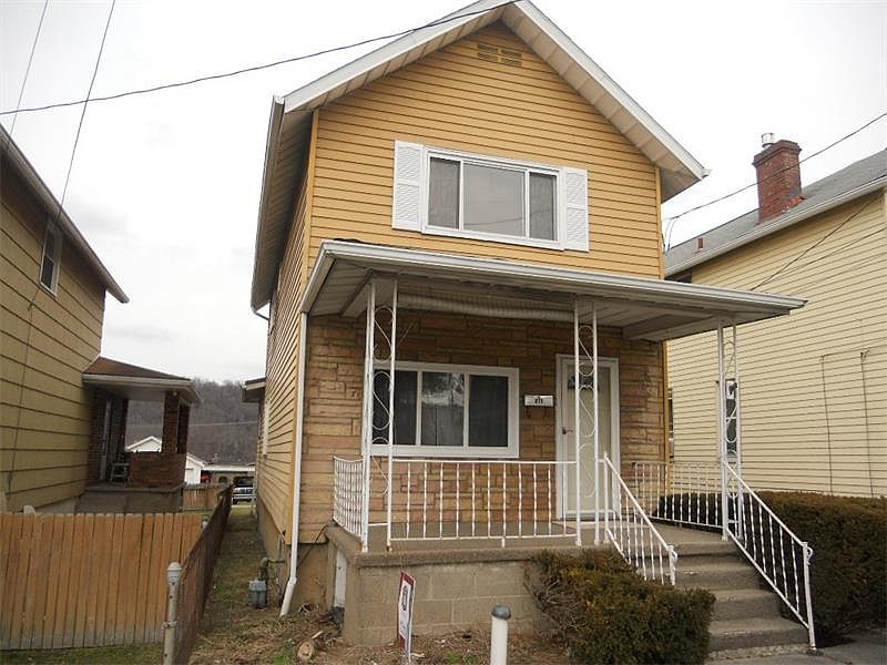 2nd image of 611 Henry St