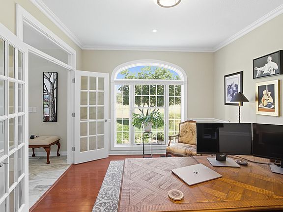 5th image of 1191 Harrison Pond Dr