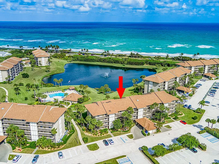 501 S Seas Dr #202 — Photo 2