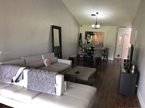 5th image of 9259 NW 61st St