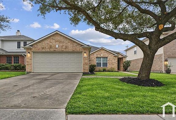2nd image of 18110 Jills Way Ln