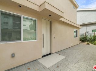 11025 1/2 Blix St, North Hollywood, CA 91602