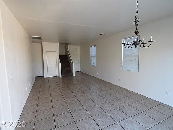3rd image of 4240 Walnut Family Ct