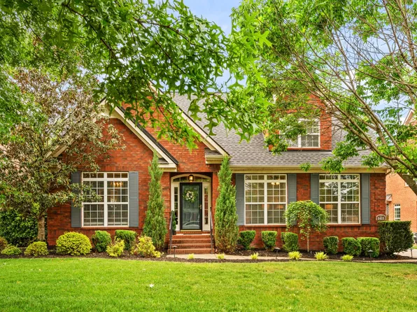 1411 Balson Dr, Murfreesboro, TN 37128