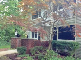 609 Curzon Ct APT 101, Howell, MI 48843