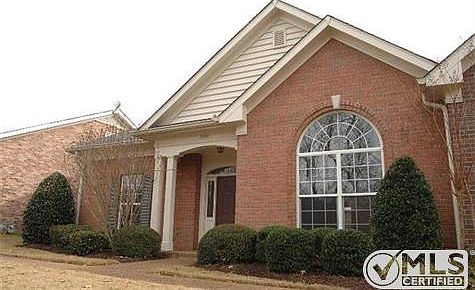 2nd image of 7020 Sunrise Cir #7020
